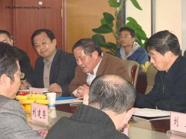 皖东化工有限公司与安徽科技学院校企合作签约仪式